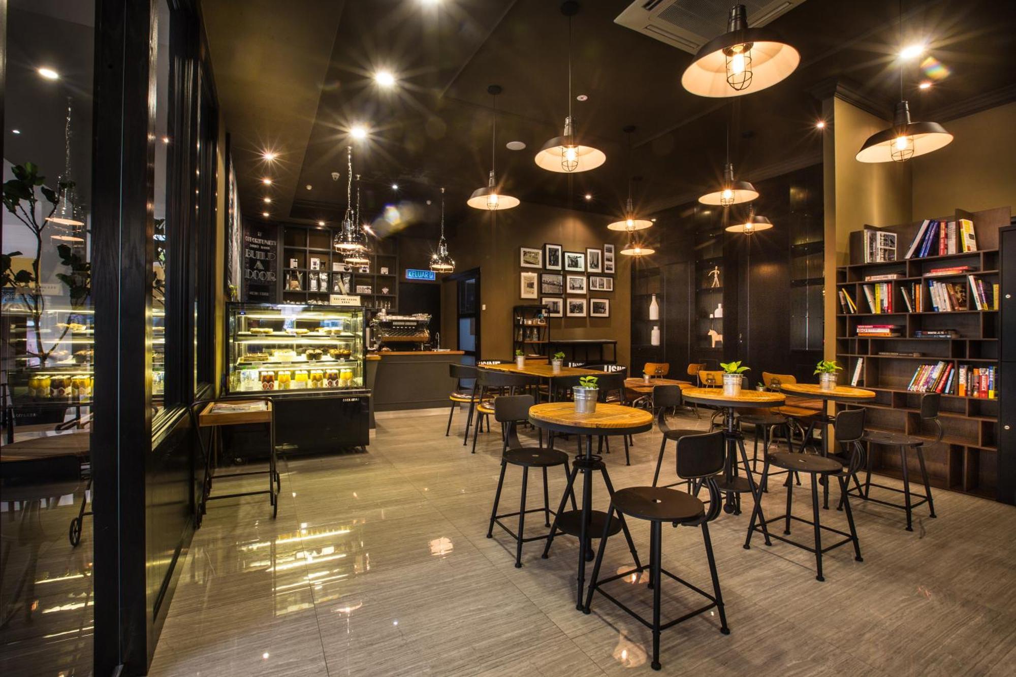 Manhattan Business Hotel Damansara Perdana Petaling Jaya Zewnętrze zdjęcie